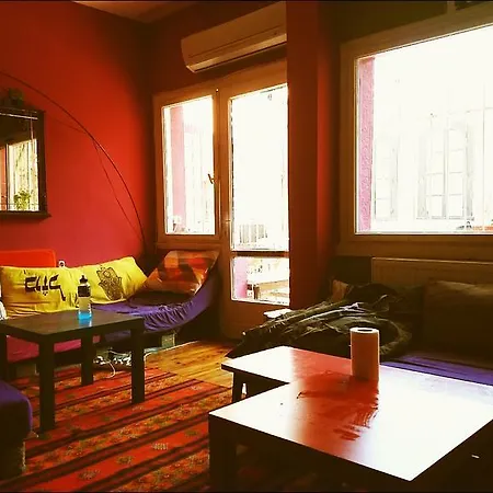 Hostel Shantihome *
