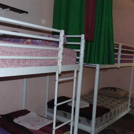 Hostel Shantihome